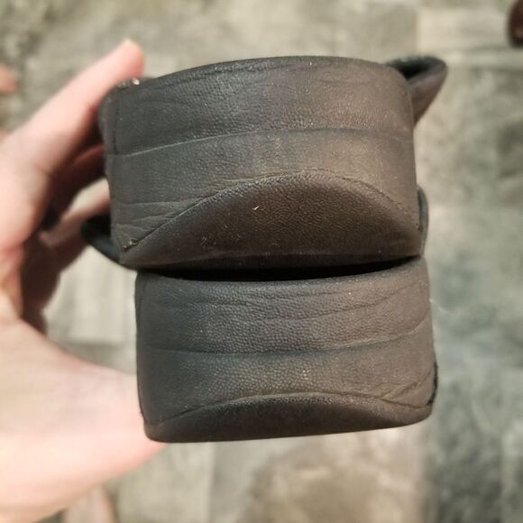 Fitflop Lulu Shimmer Black Silver Microwobbleboard Wedge Thong Sandals Woman's 8 - Picture 8 of 10